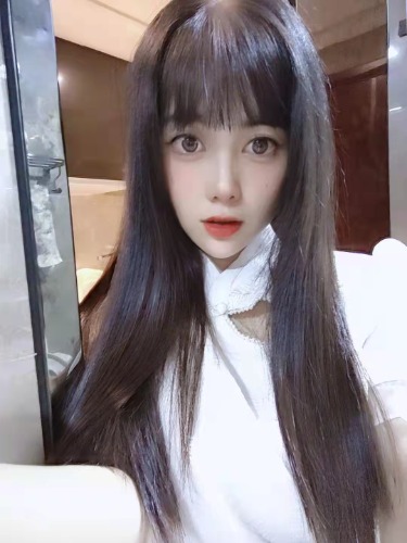 广佛线魁奇路站a出口附近琪琪